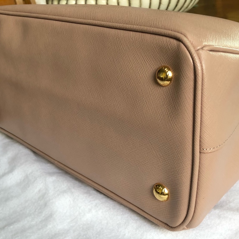 Prada Saffiano Lux Tote - Picture 6 of 7